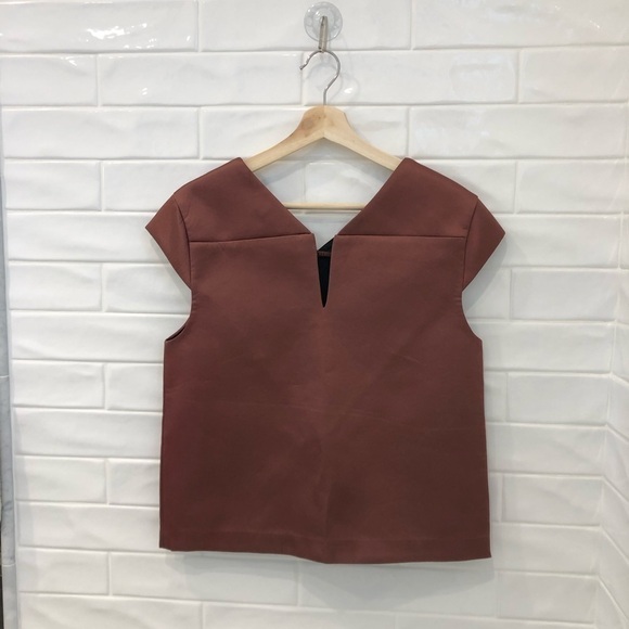 𝅺KATE spade Diamond-Stitch Top in Bonded Neoprene top - Picture 3 of 7